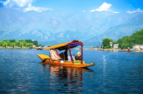 Dal Lake